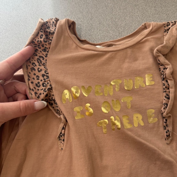 H&M Adventure Is Out There Top - Picture 3 of 5